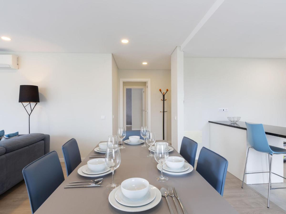Beautiful Apartment In S O Martinho Do Porto With Balcony São Martinho do Porto Eksteriør billede
