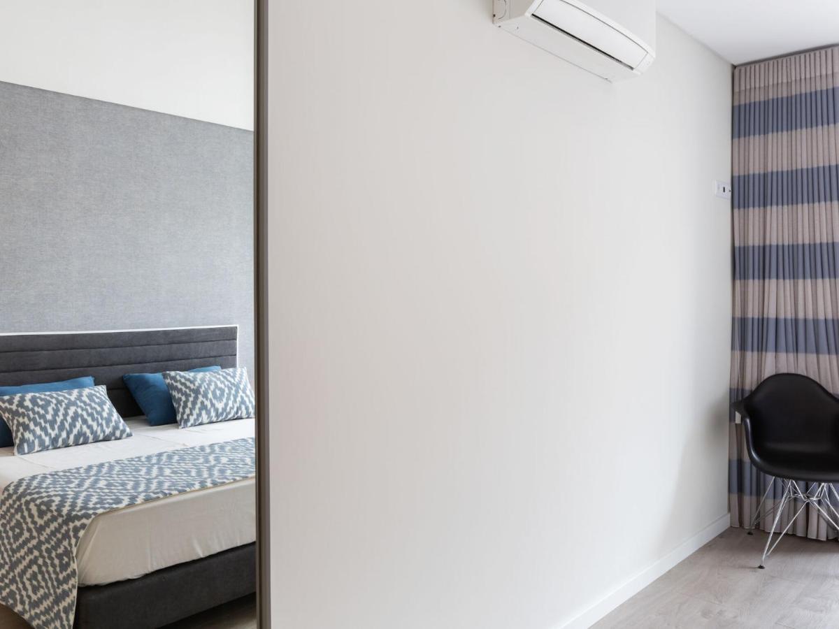 Beautiful Apartment In S O Martinho Do Porto With Balcony São Martinho do Porto Eksteriør billede