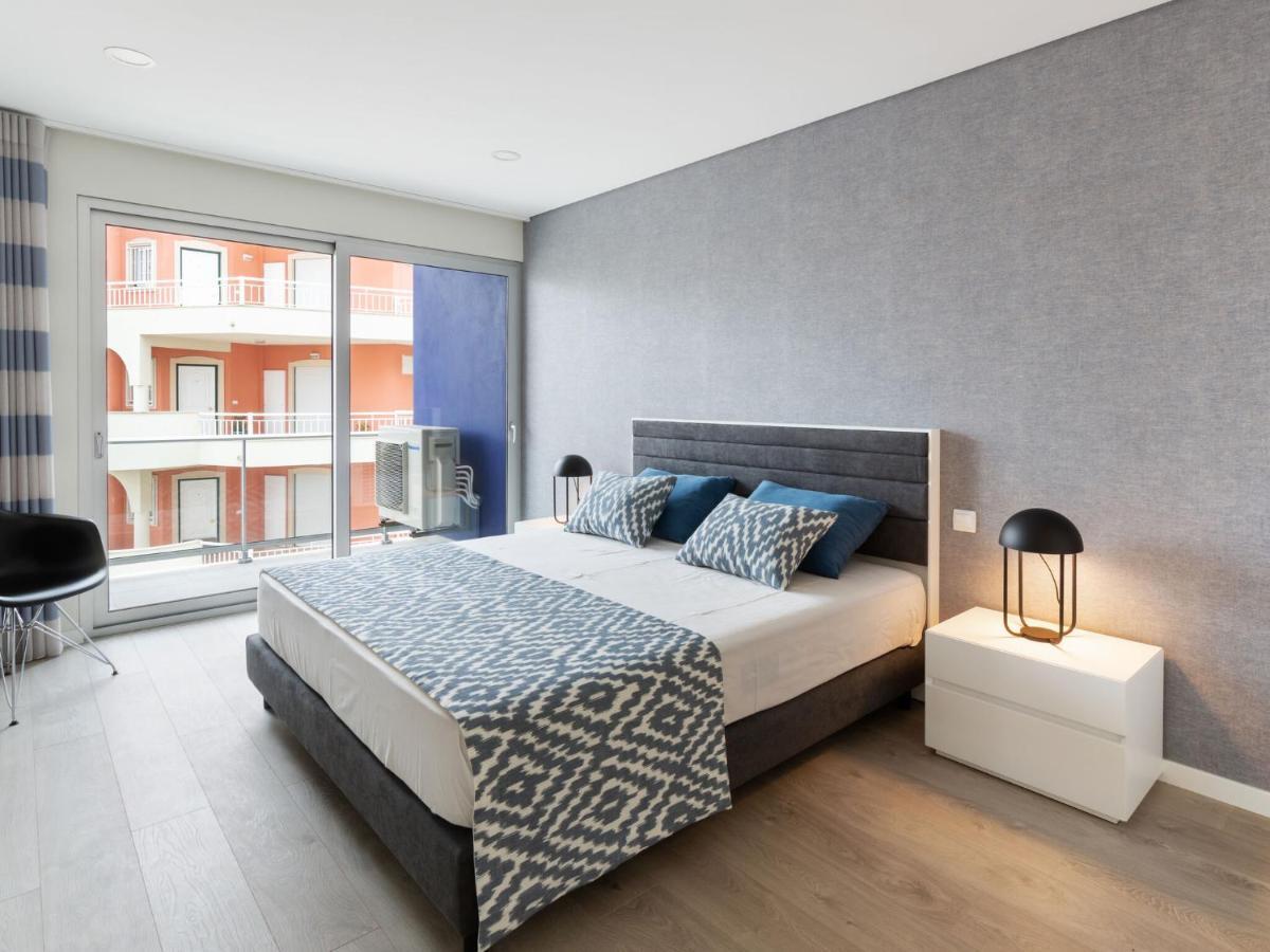 Beautiful Apartment In S O Martinho Do Porto With Balcony São Martinho do Porto Eksteriør billede